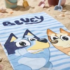 Bluey® & Bingo Stribet Håndklæde