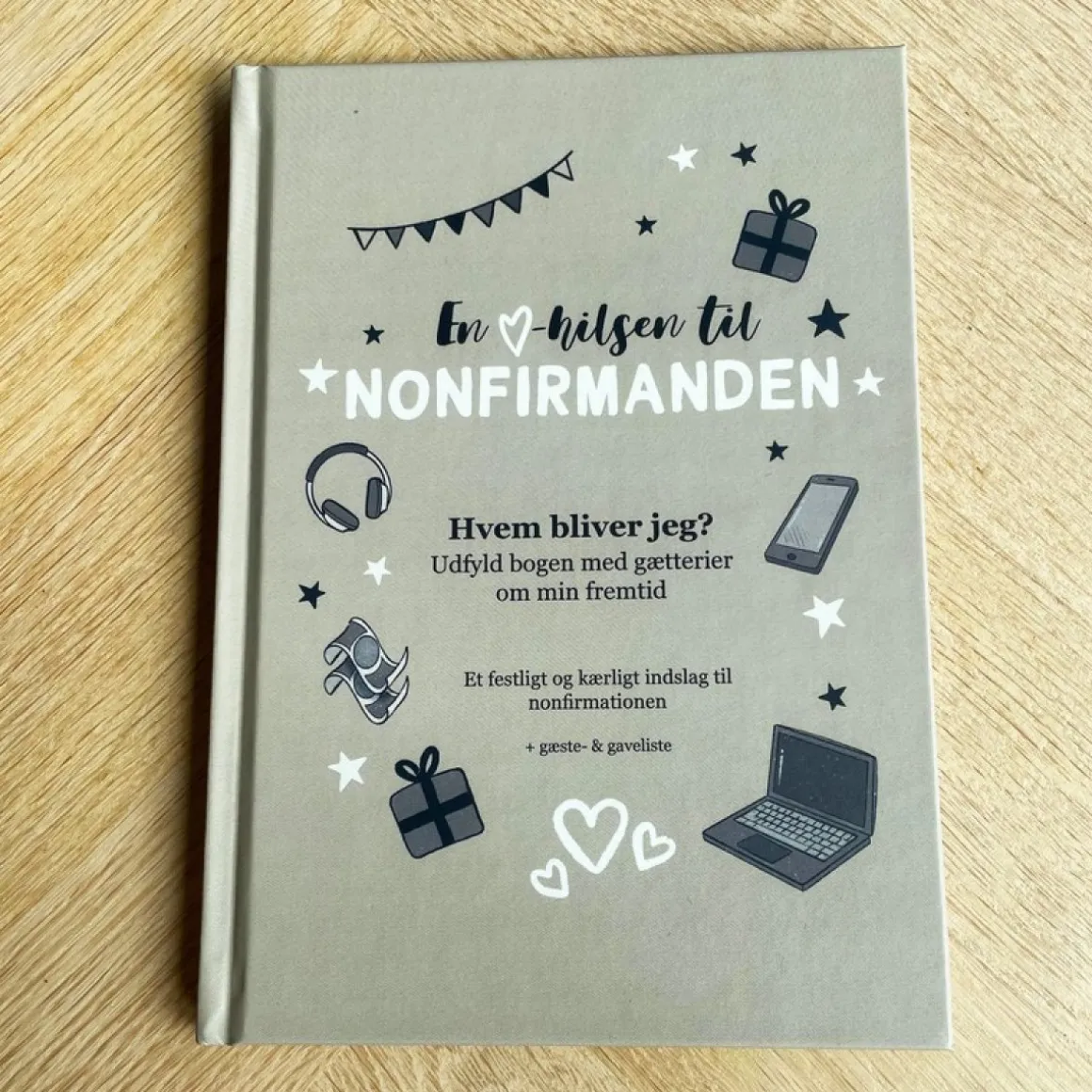 En Hjertelig Hilsen Til Nonfirmanden Gæstebog