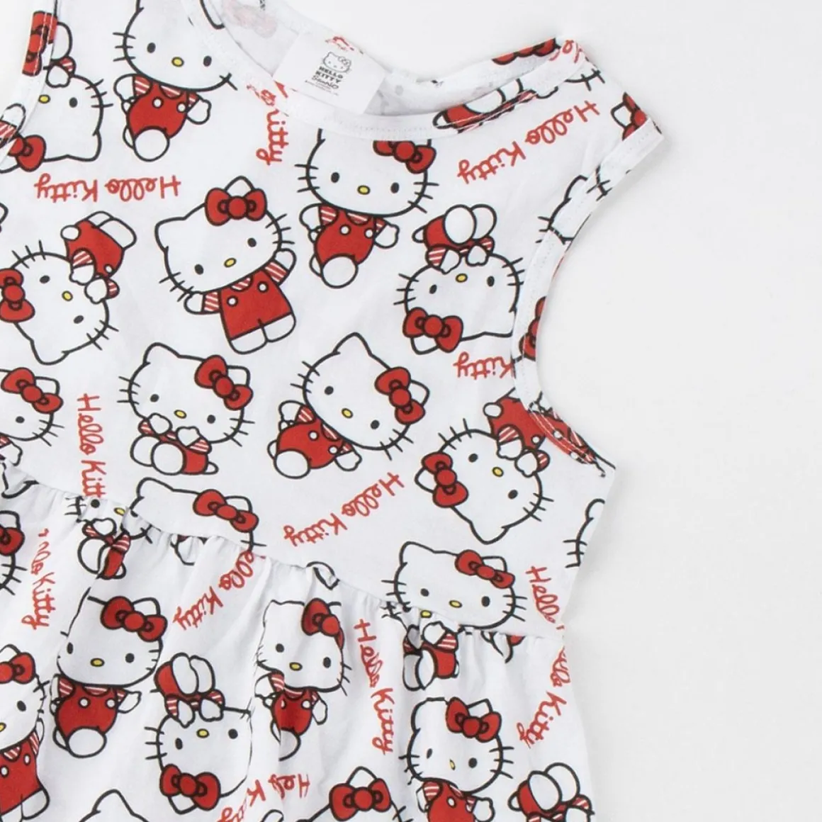Hello Kitty® Allover Print Kjole