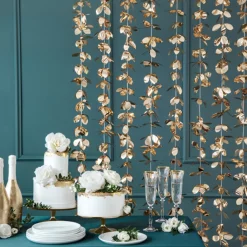 Hængende Blomster Backdrop Guld