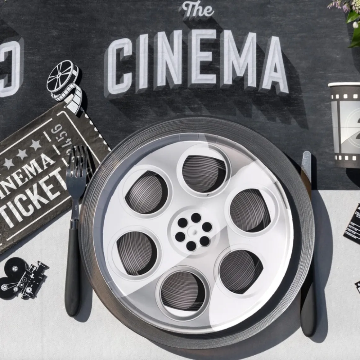 Hollywood Cinema Bordløber