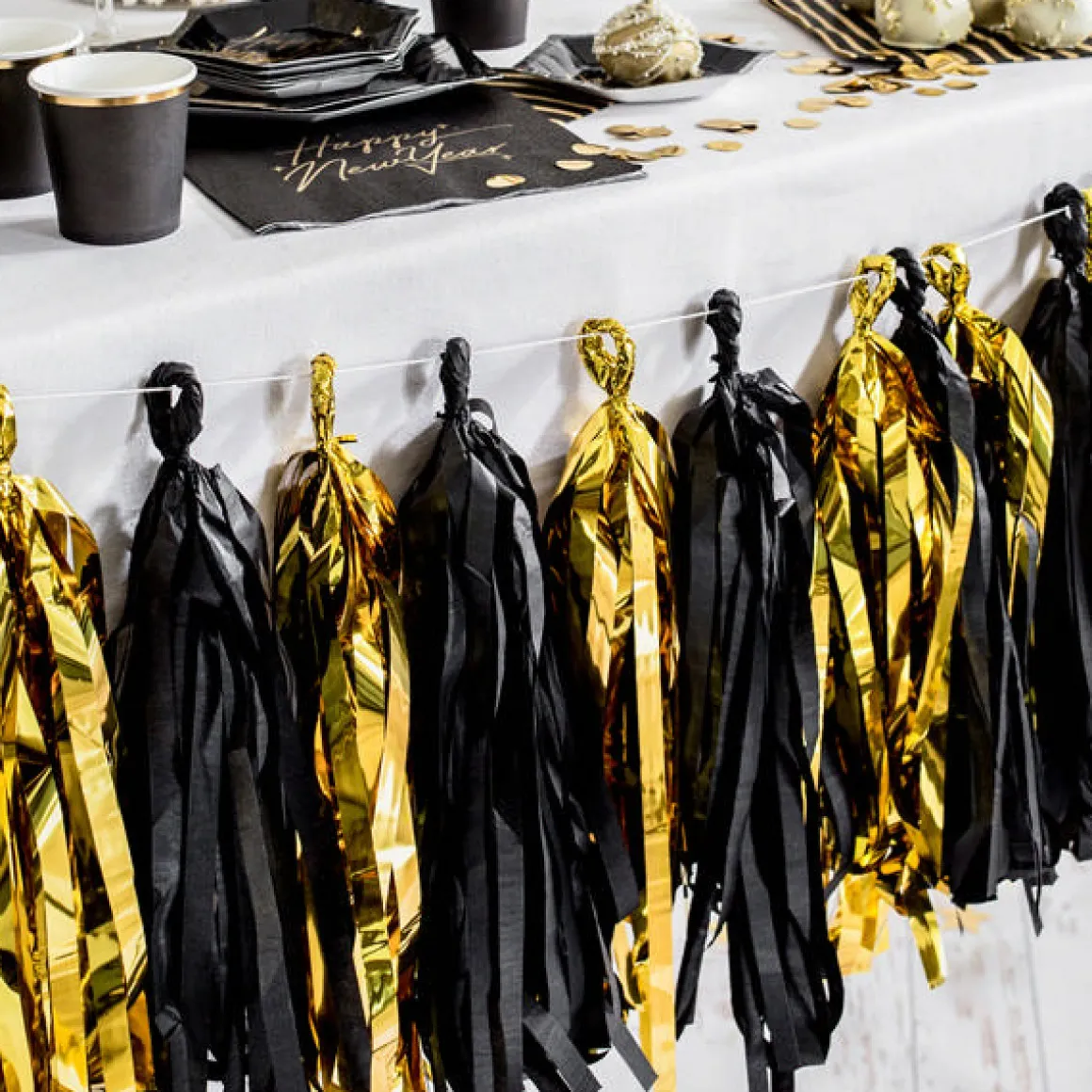 Kvast Guirlande Sort/Guld