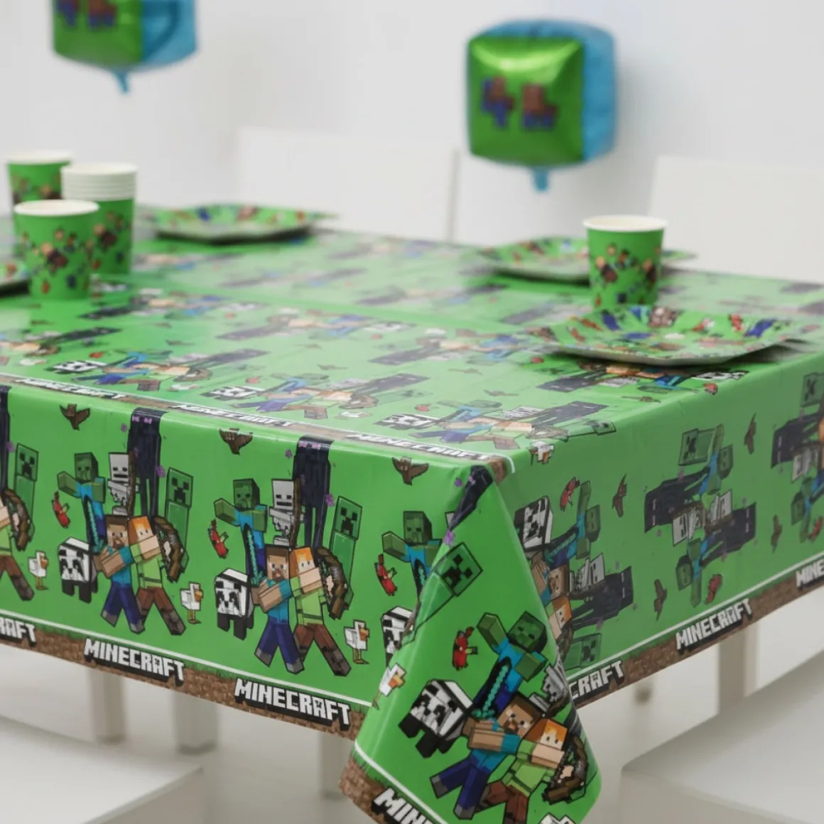 Minecraft® Dug