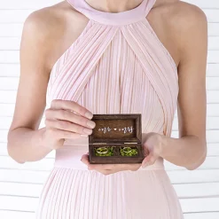Mr & Mrs Træ Ringæske