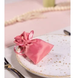 Satin Stofposer Fuchsia